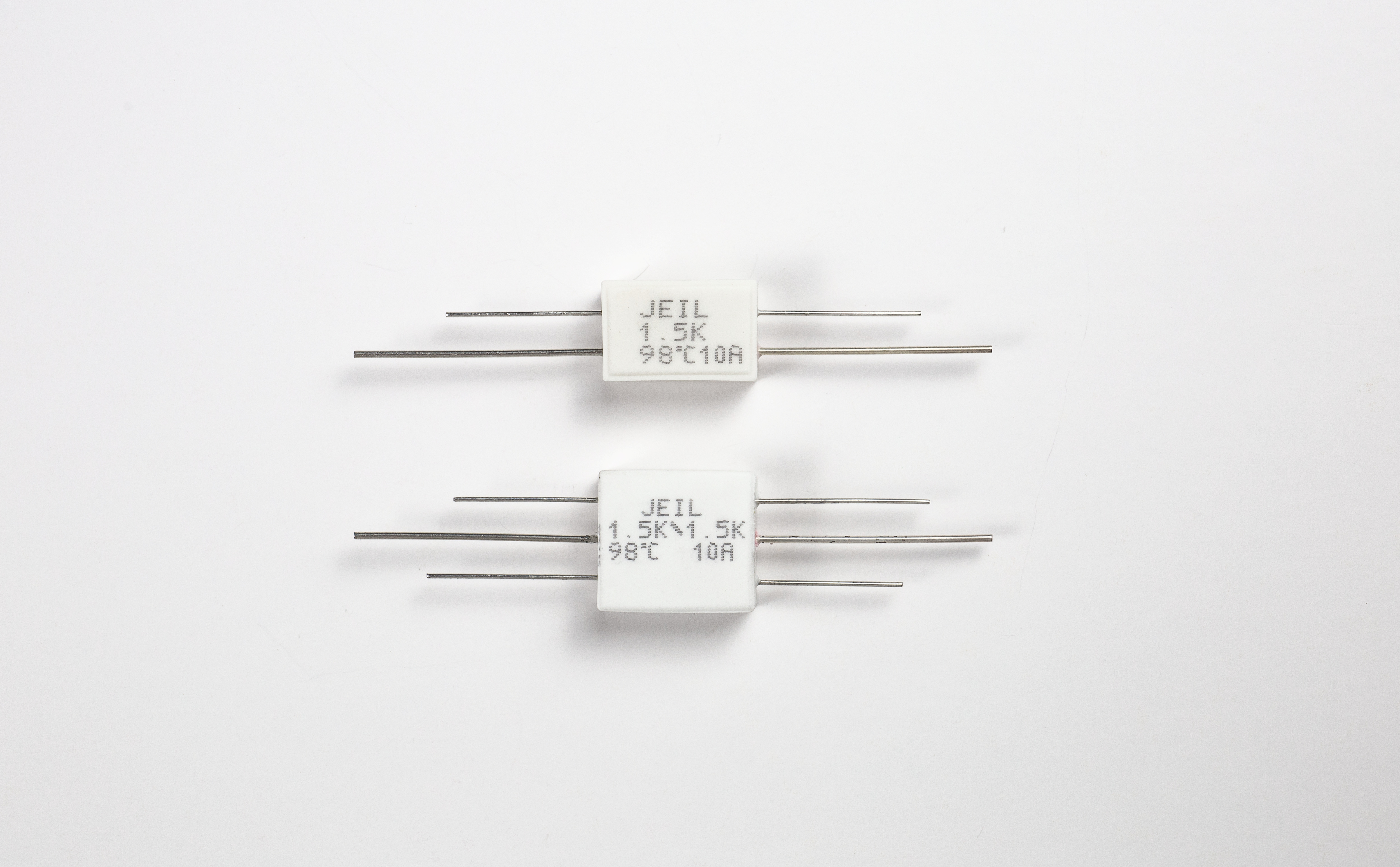 Thermal Fuse Built-in Resistors - RQA